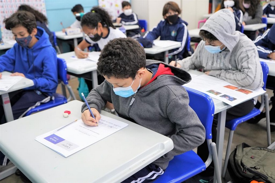 Mais de 40 mil alunos da rede passam por avaliações