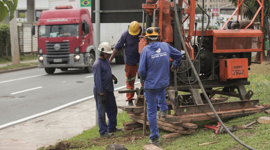 Prefeitura de Barueri dá início a obra que dará fim a enchentes no Tamboré