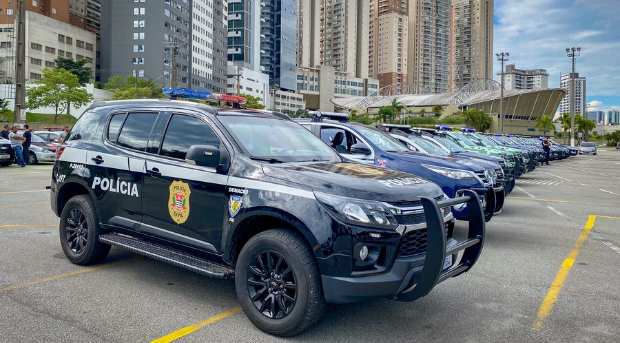 Operação da GCM com Polícias Civil e Militar percorre bairros de Barueri 