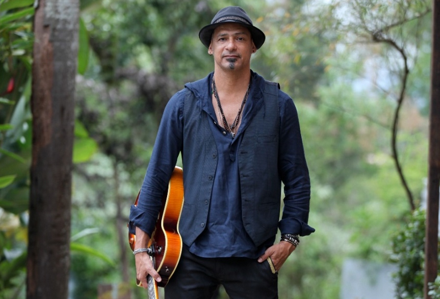 Barueri: Boulevard dos Namorados terá shows de Zeca Baleiro e Claudio Zoli