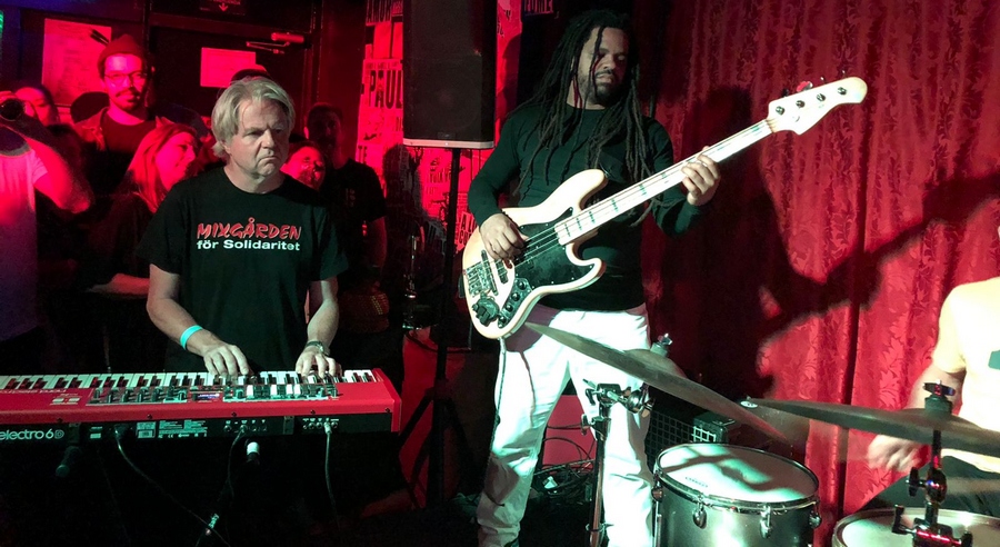 Músico sueco David Bäck fará workshop gratuito neste sábado no Centro de Eventos