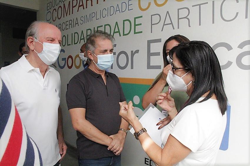 Rubens Furlan acompanha força tarefa de imunização de profissionais da Educação contra a Covid-19