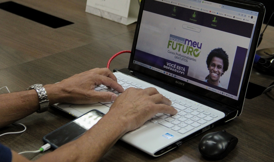 Programa Meu Futuro forma mais de 2,5 mil novos profissionais no ano 