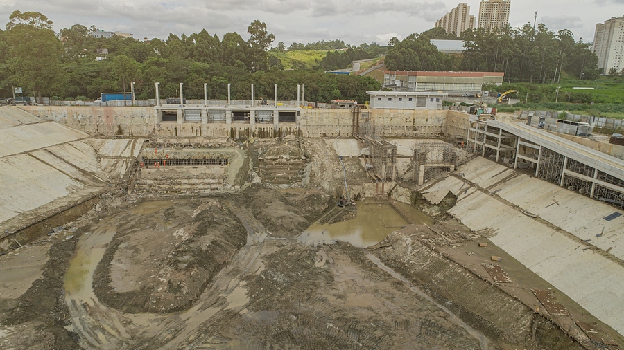 Prefeitura de Barueri investe em grandes obras para conter enchentes