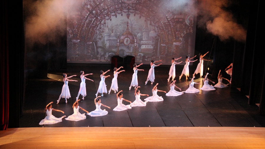 Espetáculo de dança  homenageia os 100 anos da Semana de 22