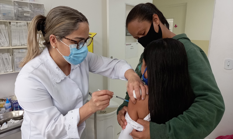 Saúde de Barueri reforça a importância da vacinação contra a meningite
