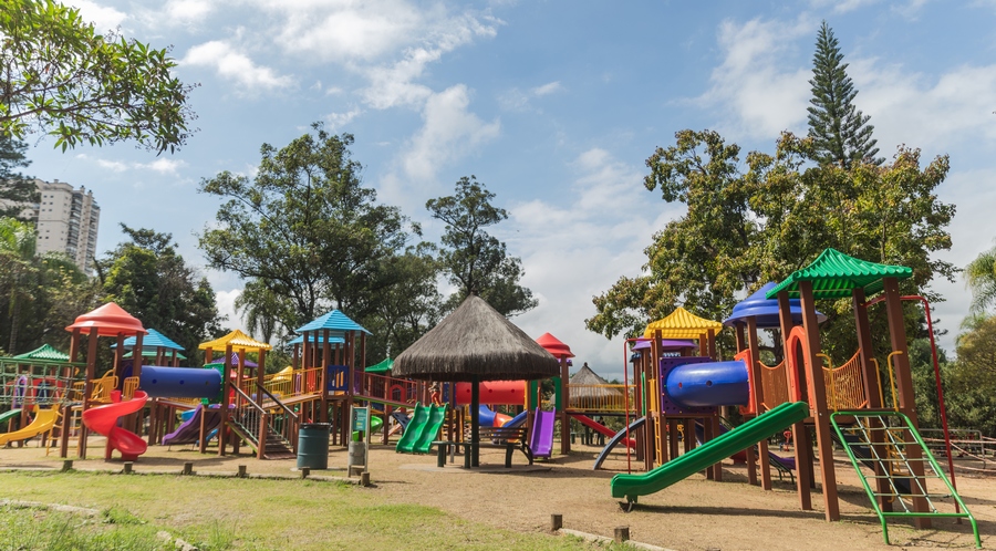 Confira o que abre e fecha no feriado prolongado de finados em Barueri