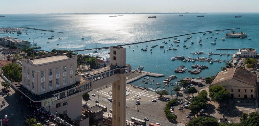 Preocupação com variante faz Salvador cancelar festa de réveillon