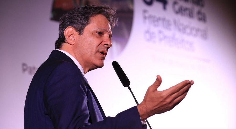 Haddad garante que municípios não perderão receita com novo imposto