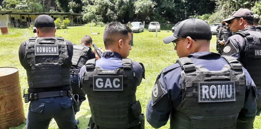 Romu treina agentes para situações em local de alto risco
