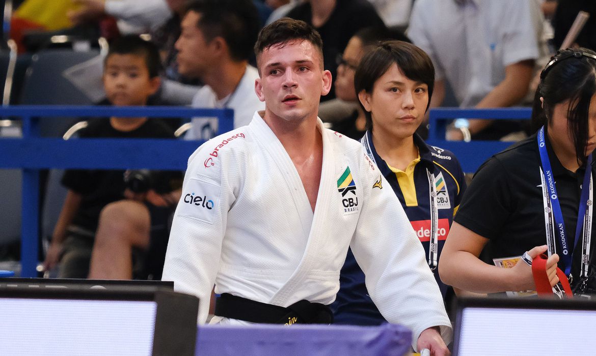 Judô brasileiro tropeça no 1º dia do Grand Slam de Kazan