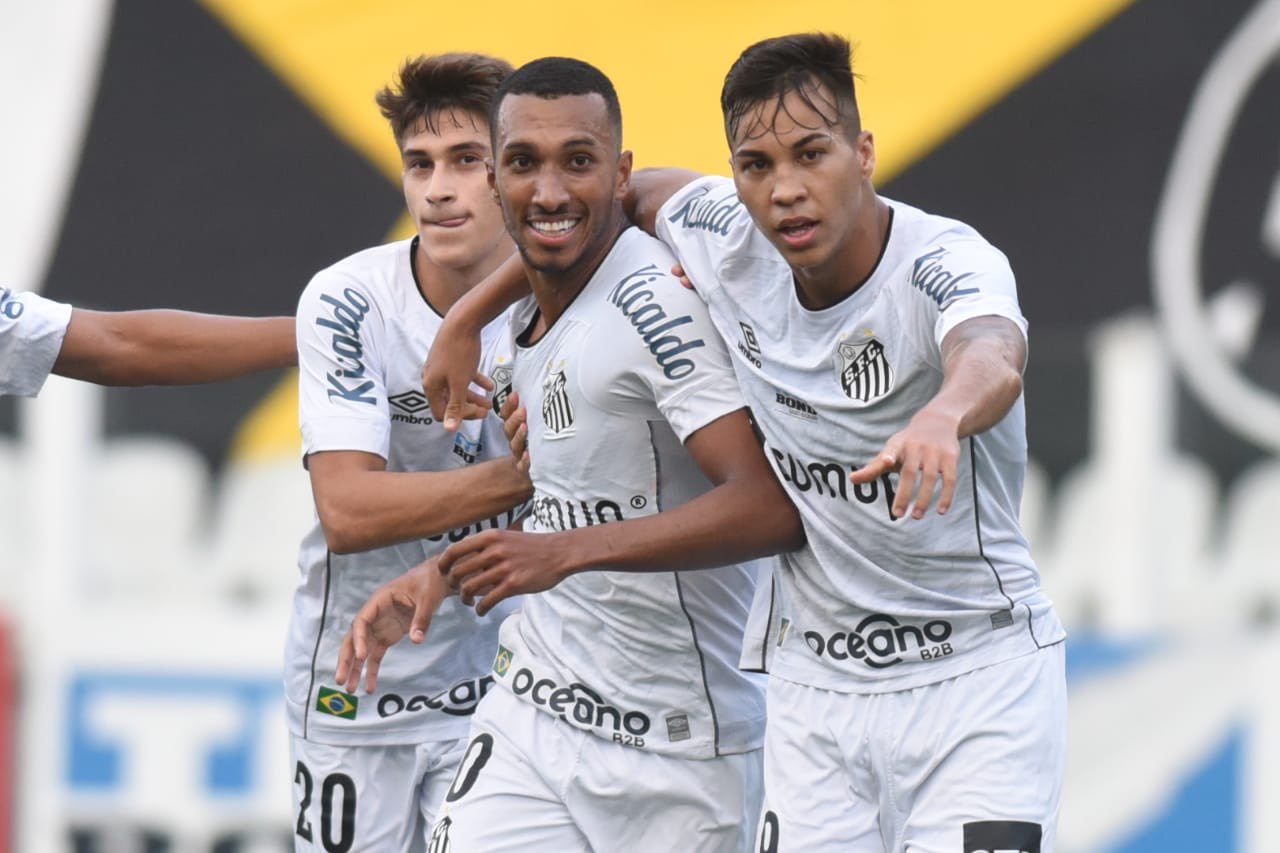 Santos vence São Bento e escapa de ser rebaixado no Paulista