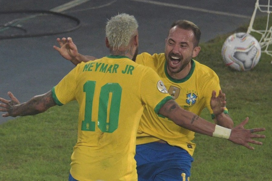 Brasil vence Colômbia e garante vaga na Copa do Catar