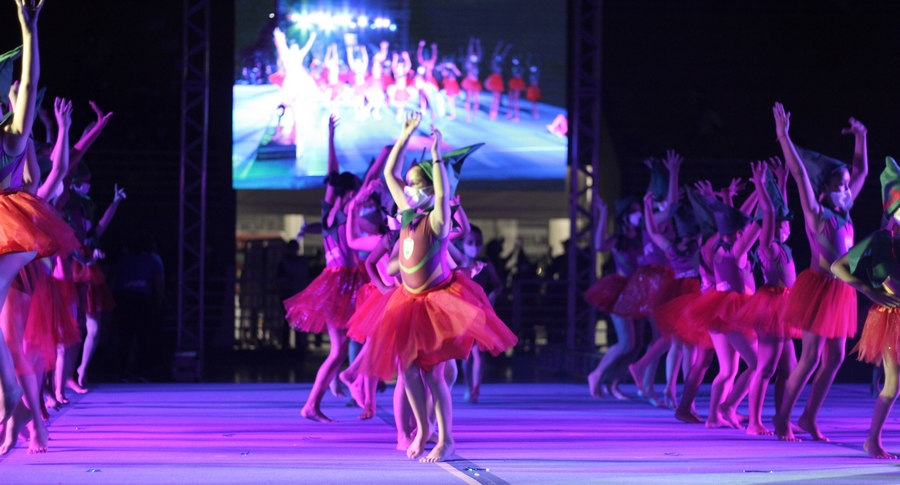 Festa de Gala da Ginástica Artística emociona público no Ginásio José Corrêa