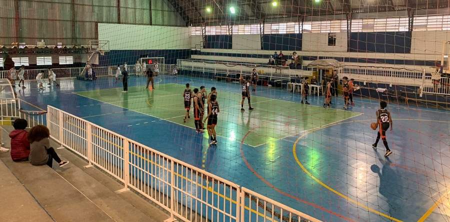 Liga Paulista e Federação: Jandira SELAR em destaque no basquete