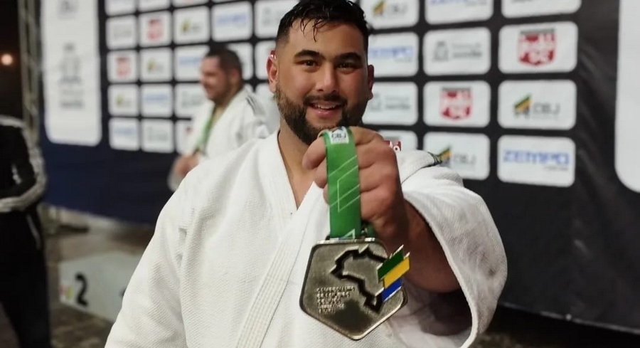 Sensei de Jandira Felipe Ishimaru é vice-campeão brasileiro de judô 2022 