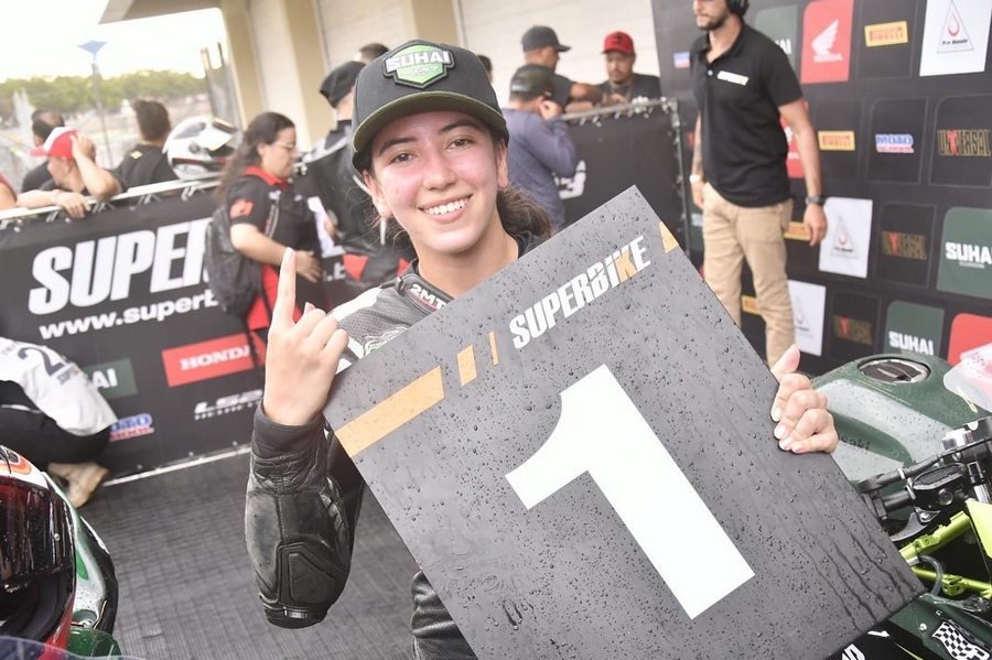 Osasco: Gabrielly Lewis é campeã da 1ª etapa SBK de Motovelocidade
