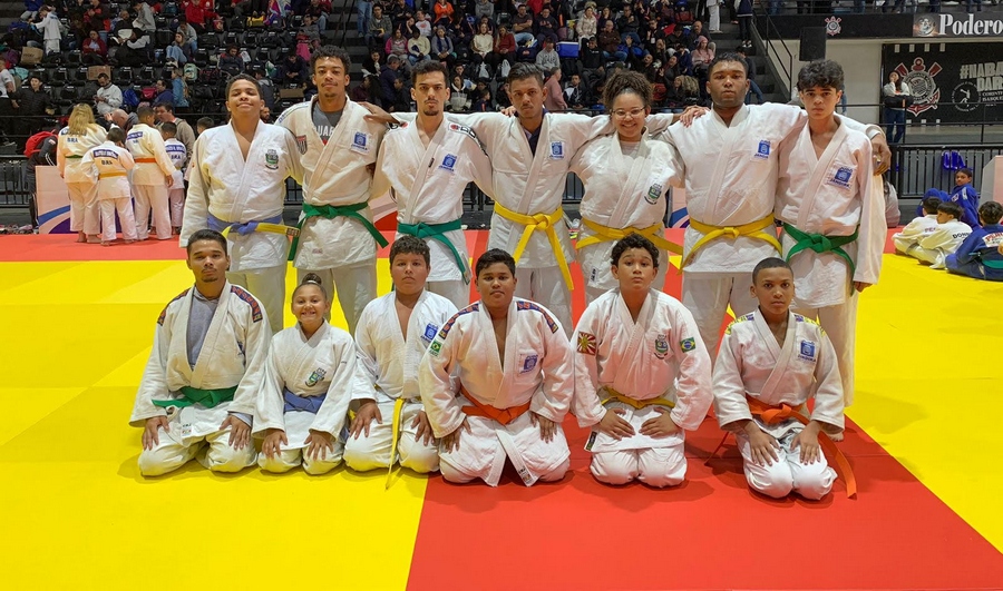 Judocas jandirenses conquistam 14 medalhas nos Opens Ajinomoto e Corinthians