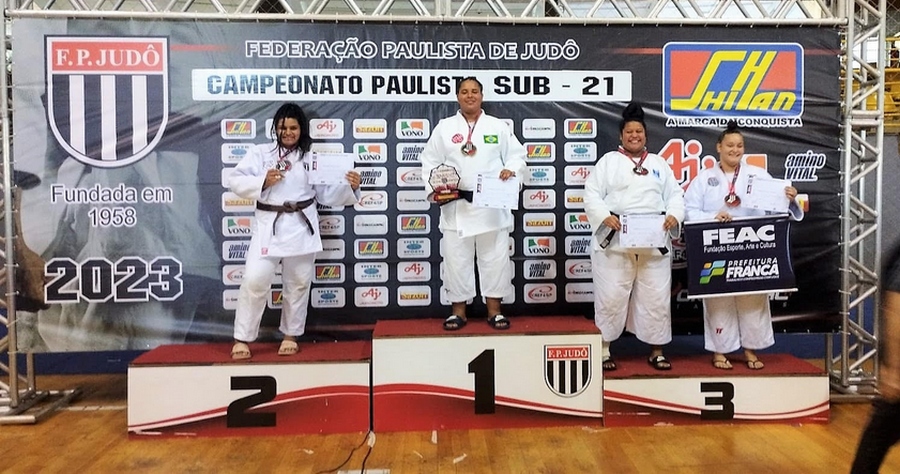 Judoca jandirense Evelyn Oliveira conquista o bronze na final do Campeonato Paulista