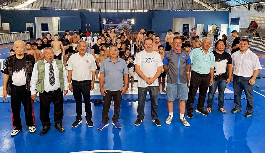 Doutor Sato prestigia 44º Campeonato Sudoestede de Sumô realizado em Jandira 