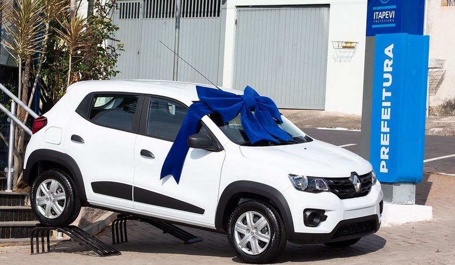 Vencedores do IPTU premiado 2022 recebem prêmio nesta sexta-feira (10)