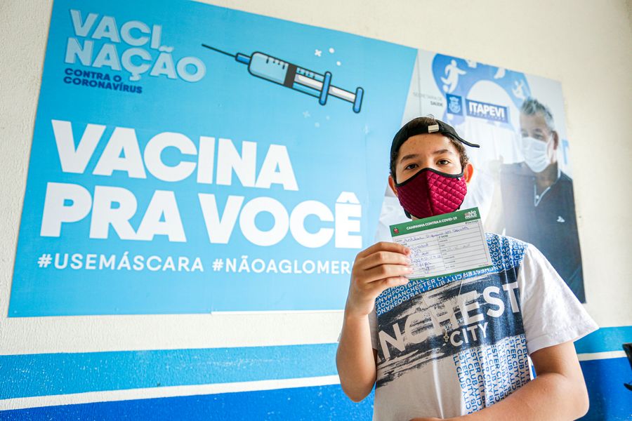 Itapevi faz plantão da vacinação contra a Covid-19, nesta sexta-feira (10), até às 10h da noite