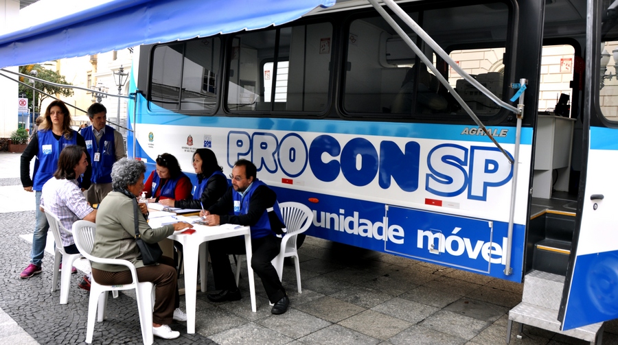 Ônibus do Procon chega em Jandira na quinta-feira (24)