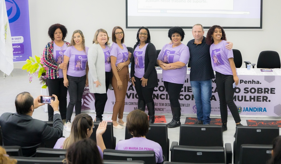 Diretoria da Mulher de Jandira promove evento de conscientização em homenagem aos 16 anos da Lei Maria da Penha