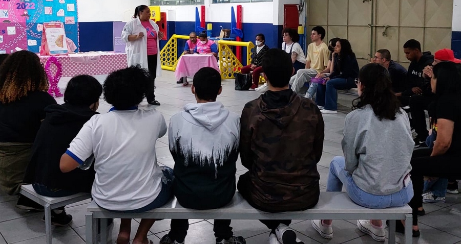 Cursinho Popular de Jandira (CPJ) realiza evento do Outubro Rosa