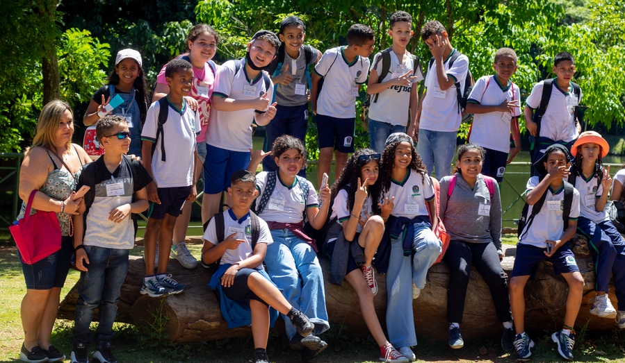 EMEB Demilson Soares Molica realiza passeio para o Zoológico