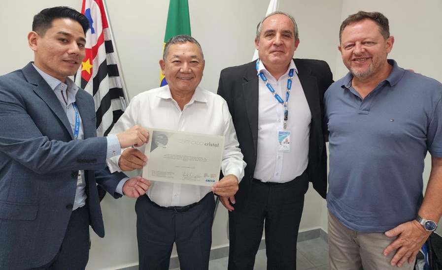 Doutor Sato recebe selo cristal da Caixa Econômica Federal por gestão sustentável