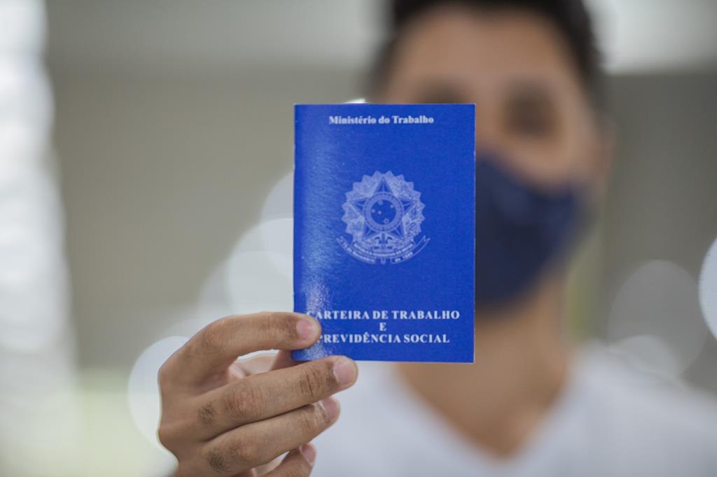 Mais de 200 vagas de emprego são ofertadas por empresa de Barueri; inscrições vão até dia 10