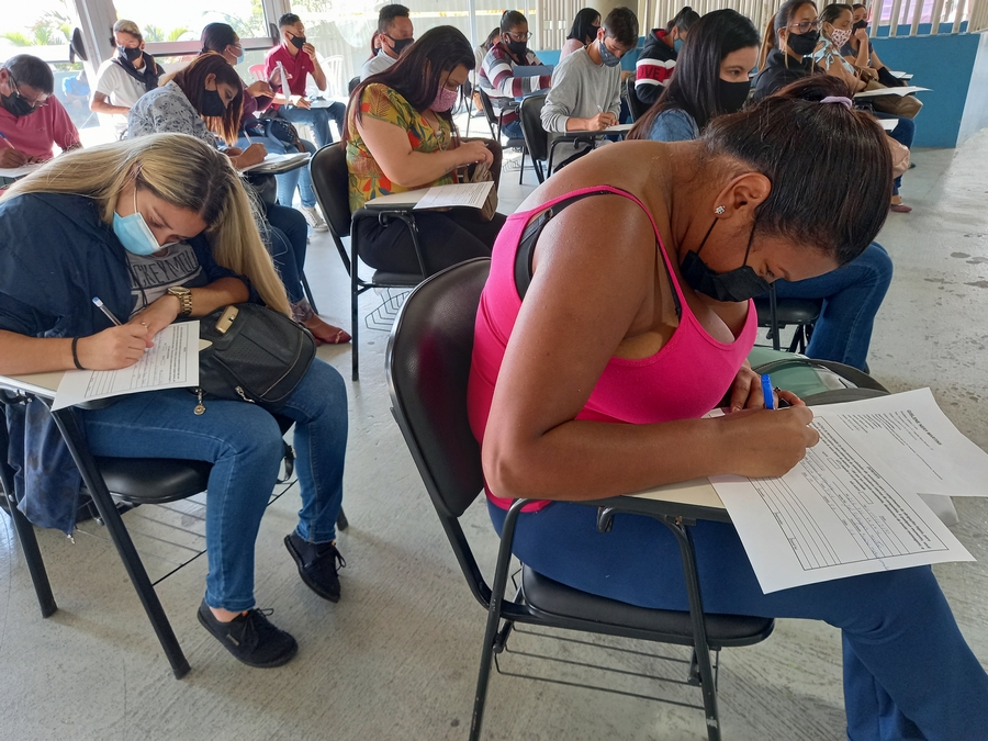 Casa do Trabalhador de Barueri realiza processos seletivos para operador de atendimento