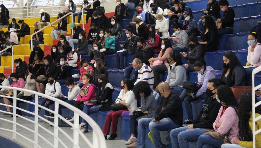 Americanas abre contratação para preencher mil vagas temporárias