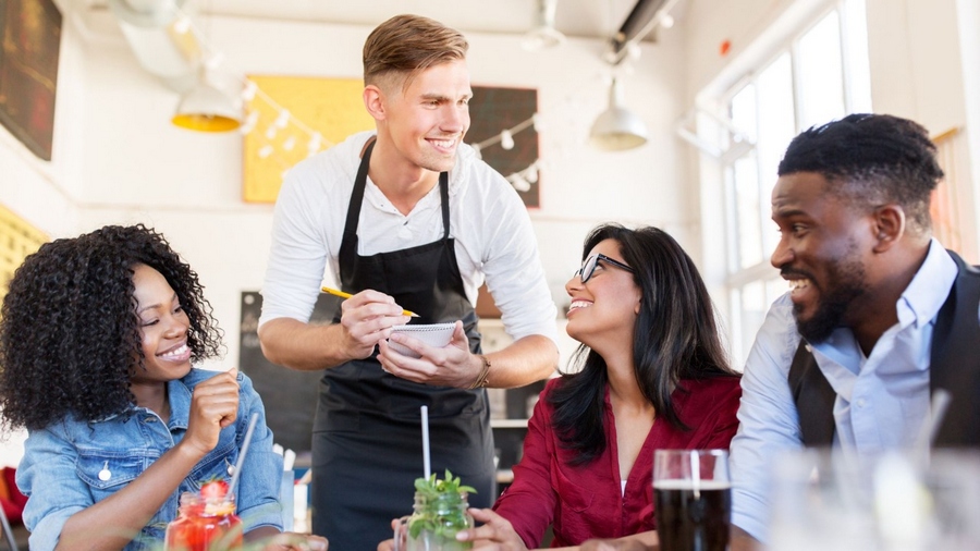 Casa do Trabalhador de Jandira anuncia processo seletivo para o Habib’s, nesta quinta-feira (13)