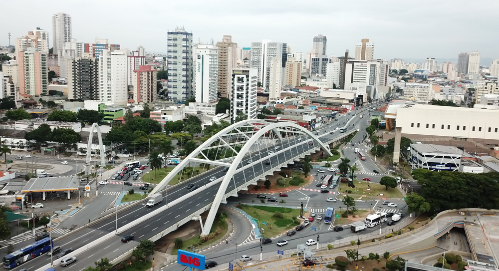  Parceria entre prefeitura e estado beneficia mais de 2 mil famílias com Regularização Fundiária