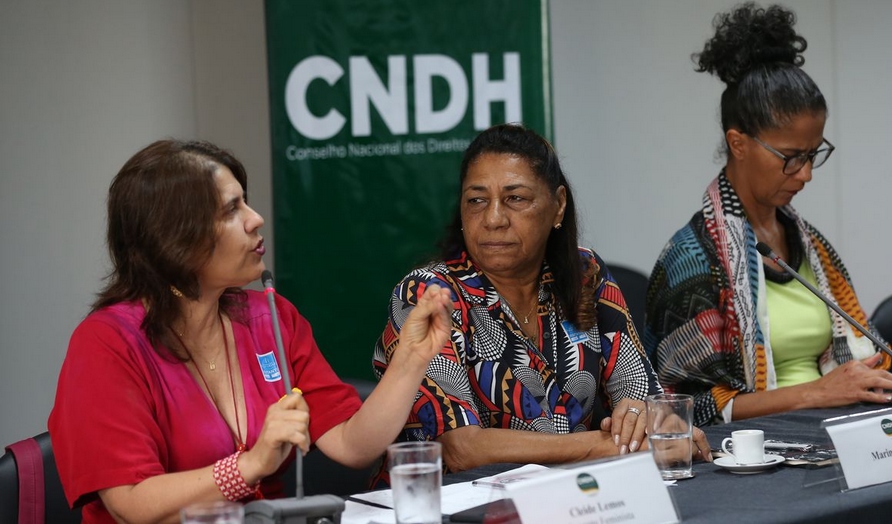 Mãe de Marielle Franco é contrária à federalização da investigação