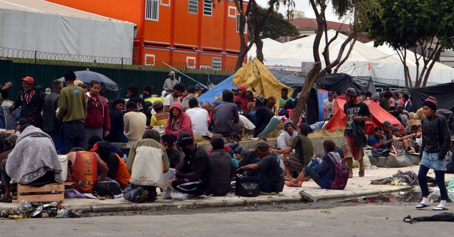 Após operação policial, comércios do Centro de São Paulo são saqueados