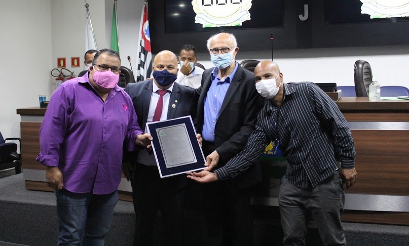 Eduardo Suplicy recebe Título de Cidadão Jandirense 