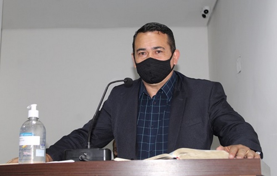 Vereador de Jandira, Cláudio do Moussão apresenta PL exigindo da SABESP válvulas de retenção de ar para hidrômetros sem custo para o consumidor