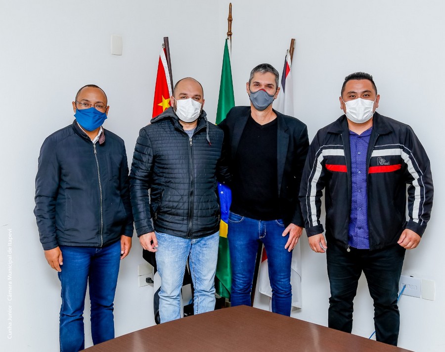 Prefeitos de São Roque e Cotia recebem Comissão de Segurança de Itapevi