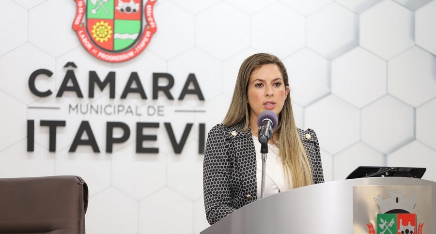 Itapevi: vereadora Prof.ª Camila Godoi luta por ampliação de USF e construções de CRAS e creche no Parque Suburbano