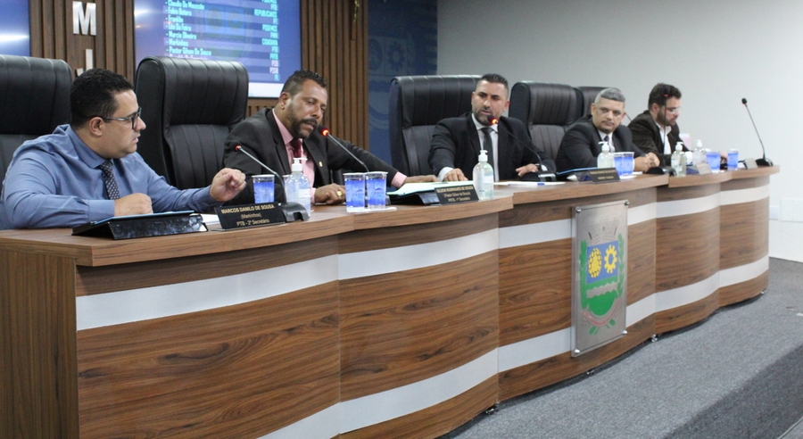 Jandira: Projeto de Resolução para mudança de horário da Sessão é barrado pela maioria dos vereadores