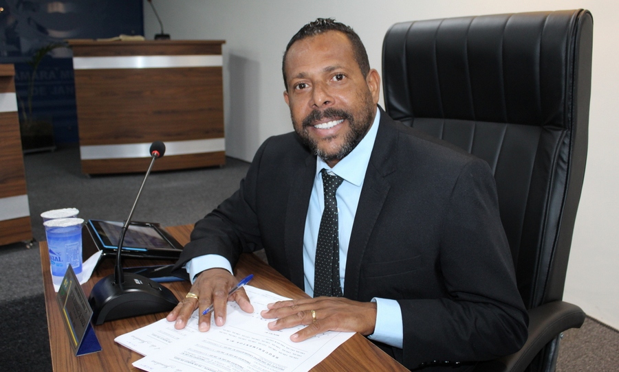 Moção da Câmara de Jandira apoia projeto que institui pensão especial aos filhos menores de idade de mães vítimas de feminicídio