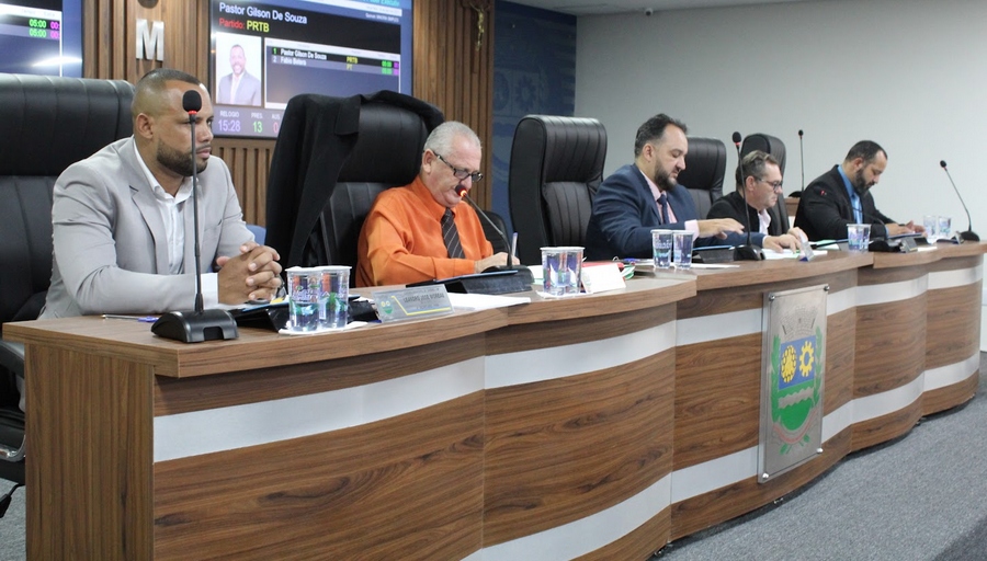 Em Jandira, parlamentares discutem medidas para garantir mais segurança às escolas do município