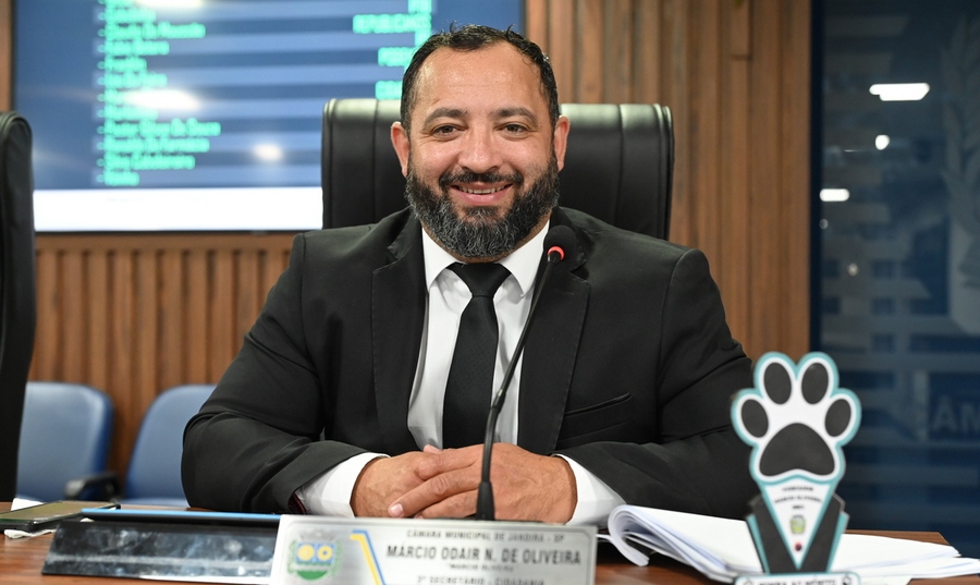 Vereador Marcio Oliveira apresenta projeto que obriga condomínios a comunicar casos de maus-tratos a animais
