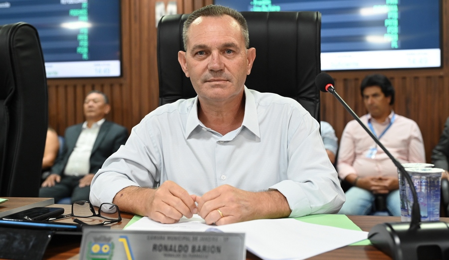 Vereador Ronaldo da Farmácia solicita o recapeamento de ruas em Jandira