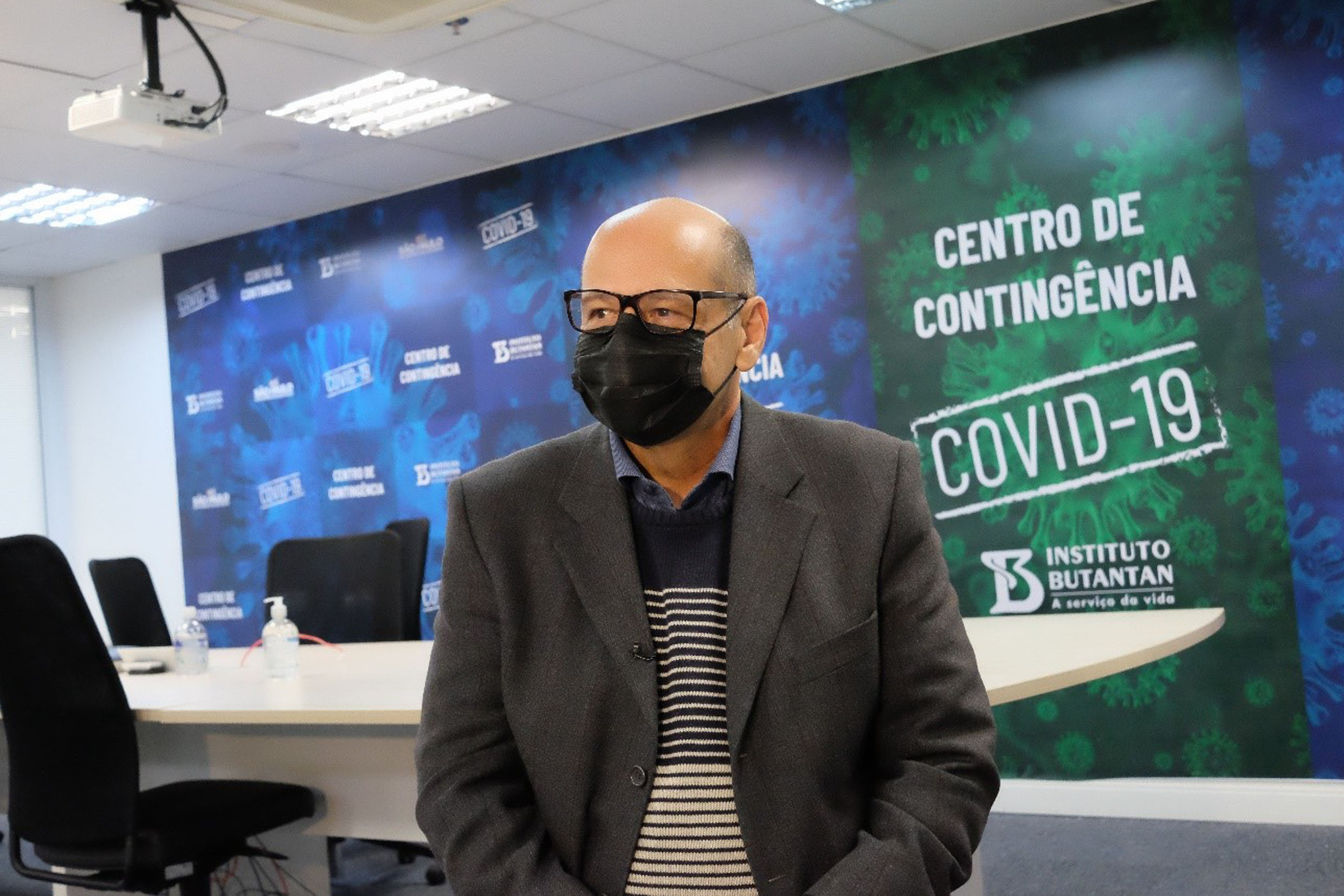 Em entrevista exclusiva à Rede Alesp, Dimas Covas falou sobre as vacinas para a Covid-19