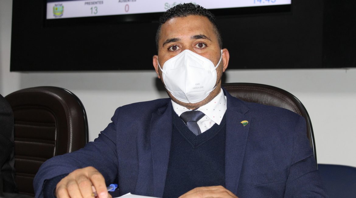 Franklin quer horta comunitária em área pública no Jardim Brotinho para evitar o descarte de entulho