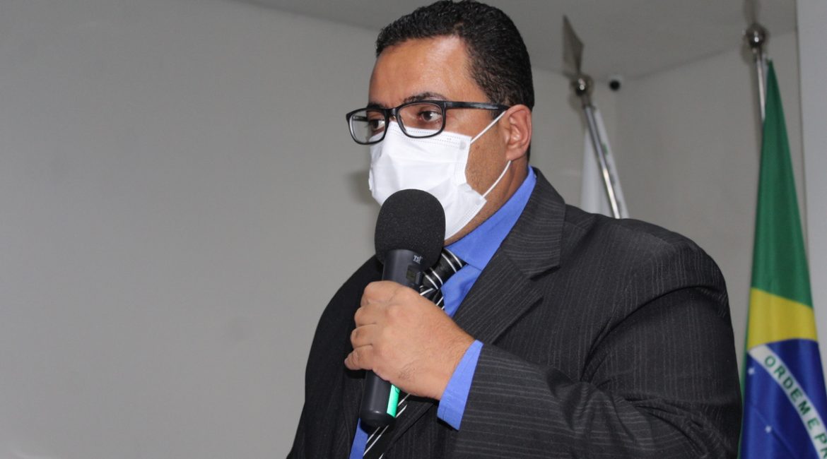  Vereador Markinhos solicita aparelho para realização de exames oftalmológicos no AMEJ